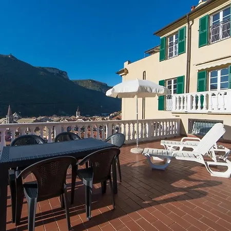 Daire Sul Borgo Finale Ligure