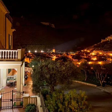 Sul Borgo Finale Ligure