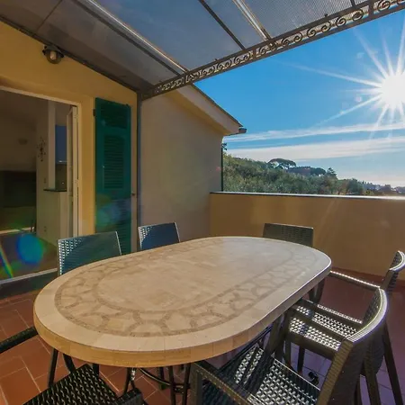 Sul Borgo Daire Finale Ligure