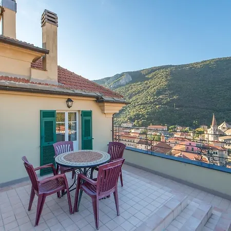 Sul Borgo Daire Finale Ligure